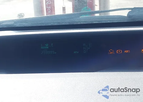 2005 Toyota Prius z USA, uszkodzony, nr VIN JTDKB20U053050629